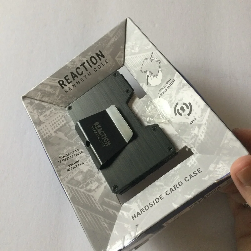 Reaction Kenneth Cole kenneth cole